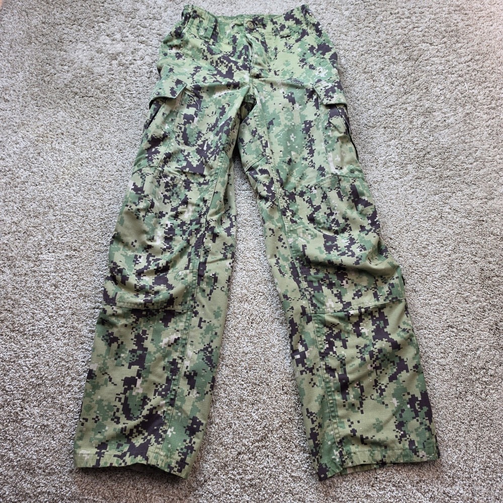 US Navy NWU Type III Trousers XS Short Green AOR2 Digital Camo Cargo Pants